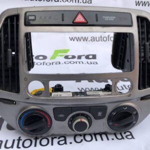 Перемикач пічки, кнопка аварійки Hyundai I20 c329kpcah, 937501J510, 97250-4P530