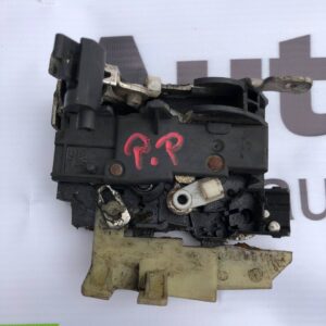 805027593R замок дверей правий передній Renault Dokker, Dacia Duster (2012-2020)