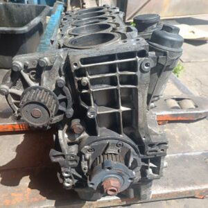 30677367 Блок двигуна volvo D5244T XC90 XC60 XC70 V70 S60 S80 2.4 D5 (комплектний)