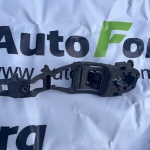 SEAT IBIZA 3 6L 380837885, 380837886 кронштейн ручки дверей правий перед 2002-2008
